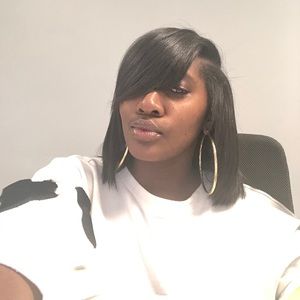 Meet your Posher, Tayler